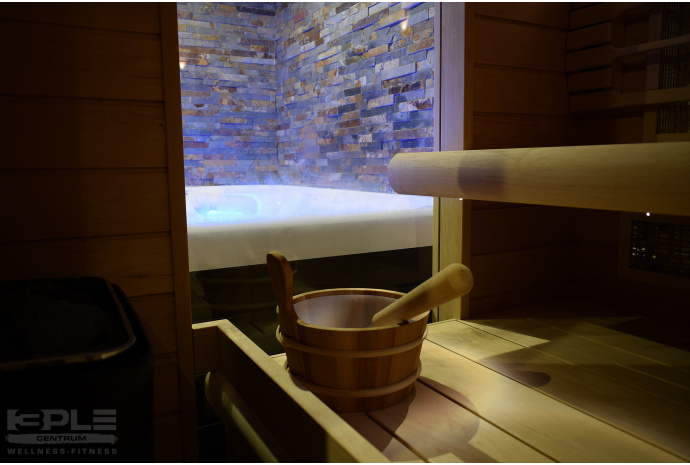 Privátny wellness 60 minút pre 2 osoby + 2x30 minút thajská masáž 